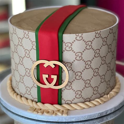 how much is a gucci cake